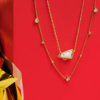 Sporty Element Resin Necklace - NovelleShoppe