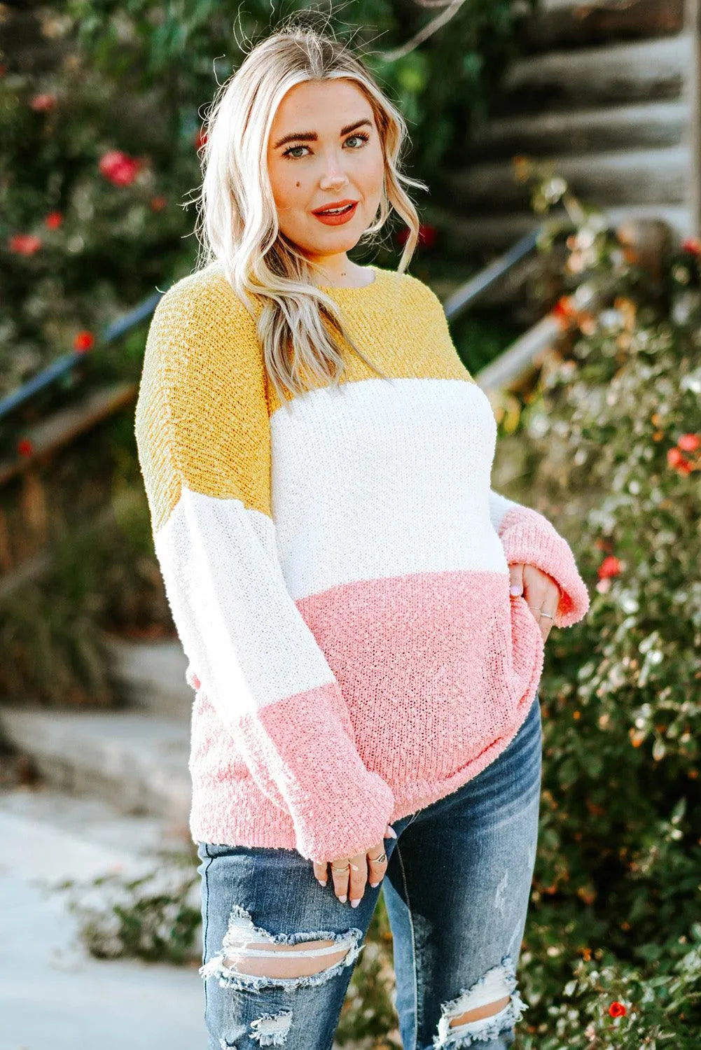 Color Block Round Neck Sweater - NovelleShoppe