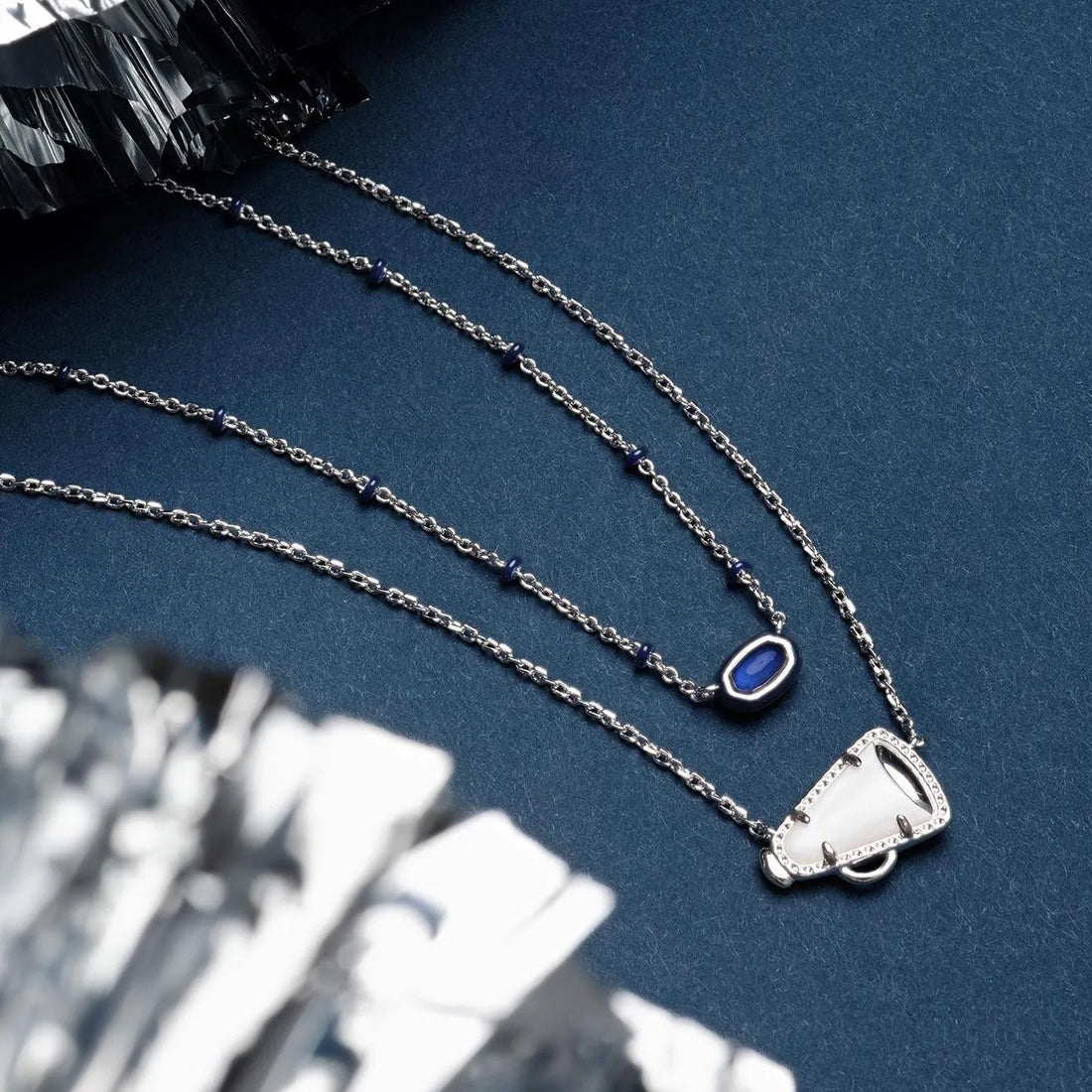 Sporty Element Resin Necklace - NovelleShoppe